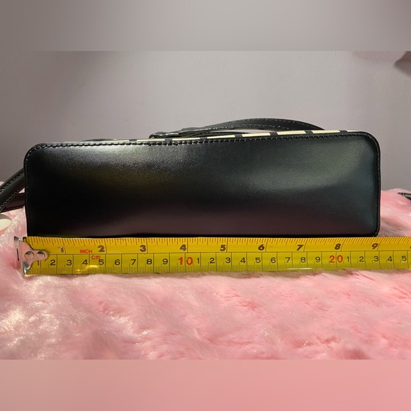 Kate Spade New York Brightwater Drive Hanna Crossbody - Picture 8 of 13